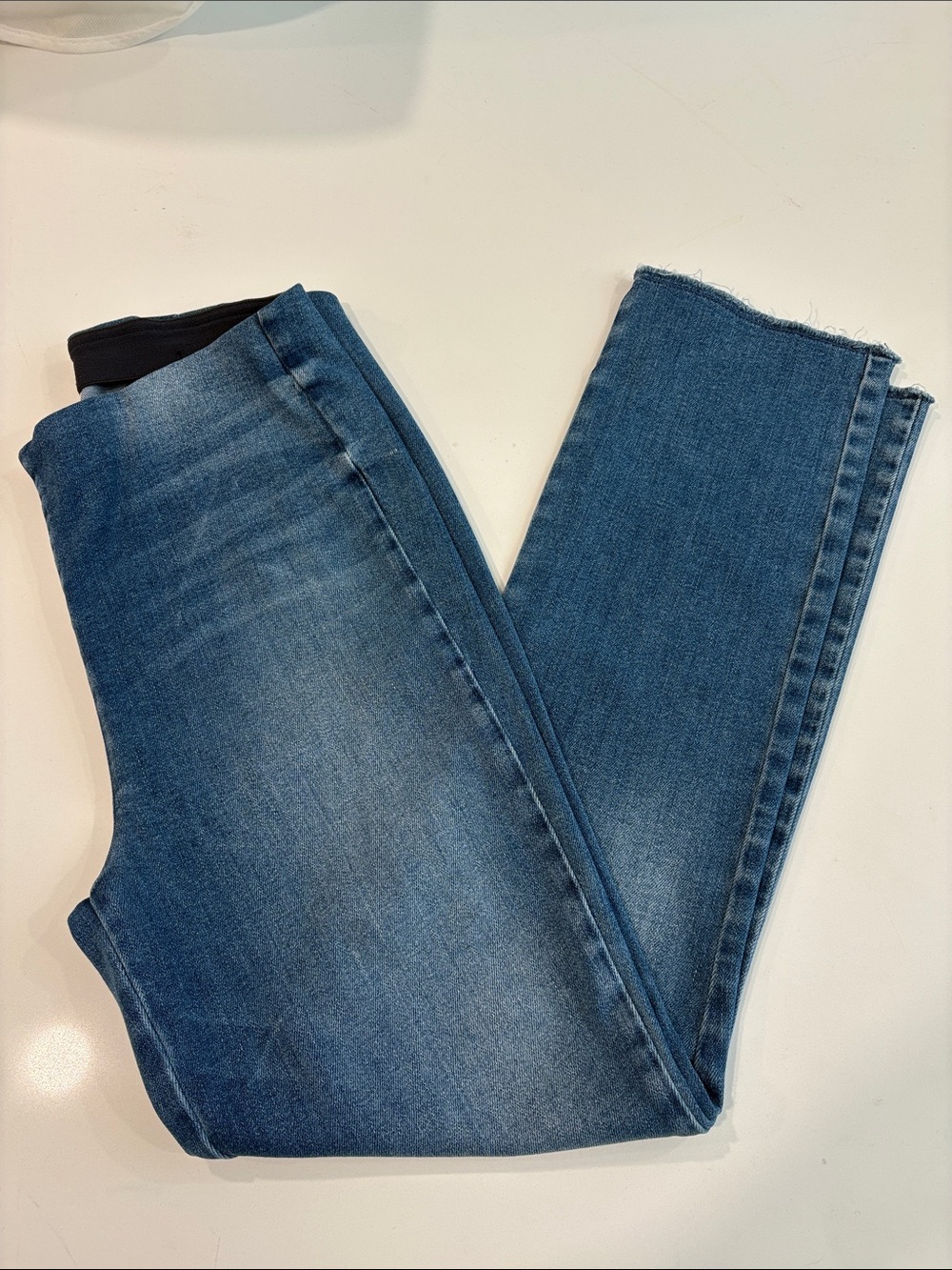 Frank & Eileen Women's Skinny Jeans in Medium Blue Wash